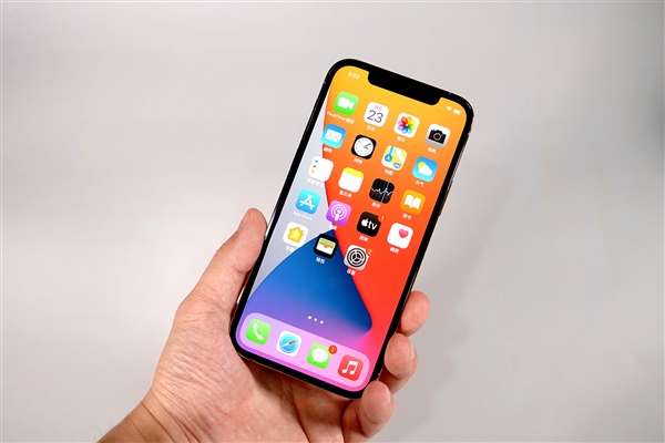 梅县苹果手机维修分享iOS 14.2修订版已到，专属iPhone 12系列 