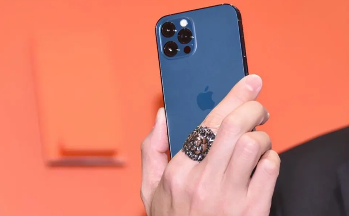 梅县苹果手机维修分享iPhone12系列重启方法教程 